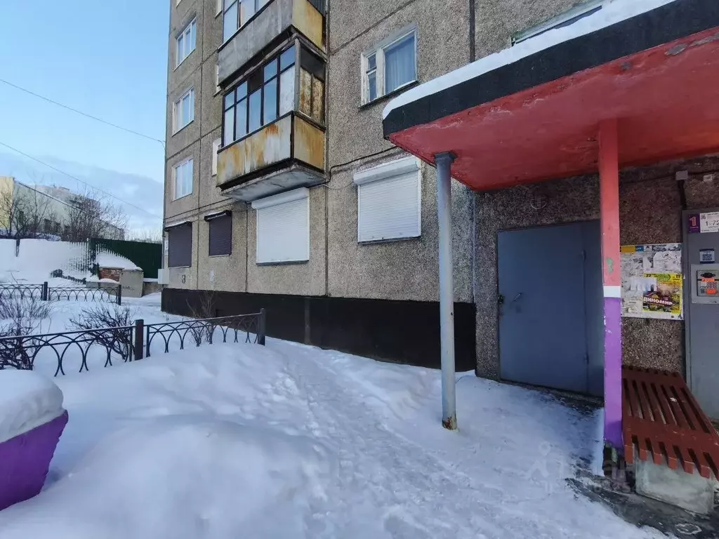 1-к кв. Мурманская область, Мурманск Планерная ул., 3 (33.4 м) - Фото 1