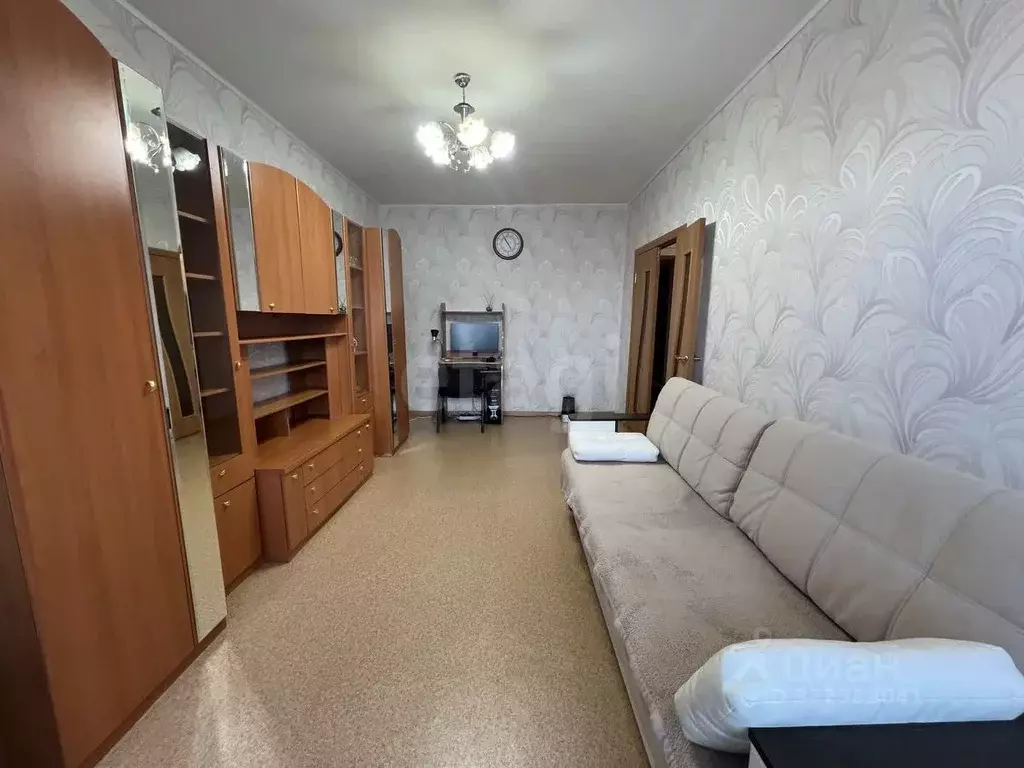 3-к кв. Ямало-Ненецкий АО, Новый Уренгой 2-й мкр, ул. ... - Фото 1