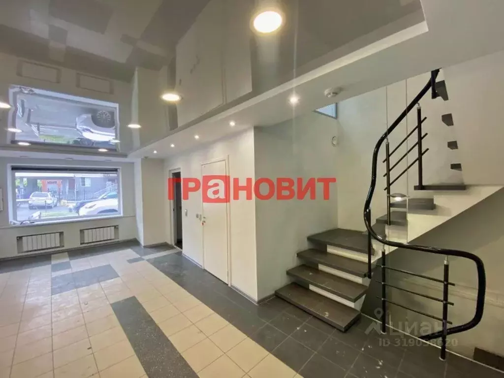 Помещение свободного назначения в Новосибирская область, Новосибирск ... - Фото 0