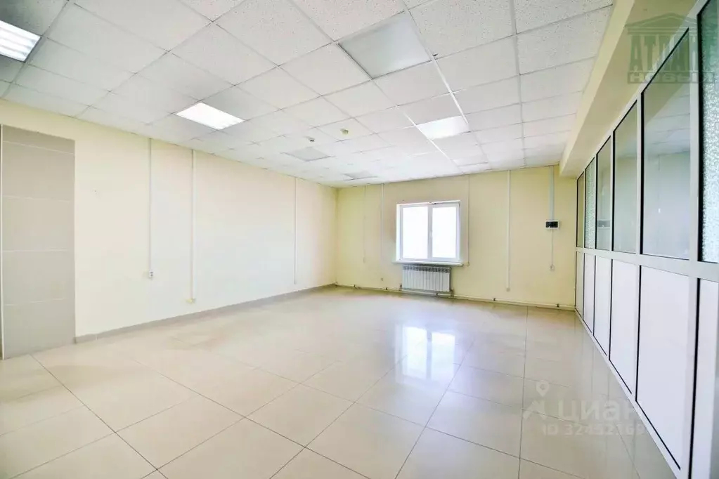 Помещение свободного назначения в Хабаровский край, Хабаровск ... - Фото 1