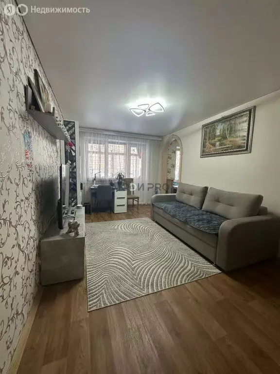 2-комнатная квартира: Уфа, проспект Октября, 43/2 (46.2 м) - Фото 1