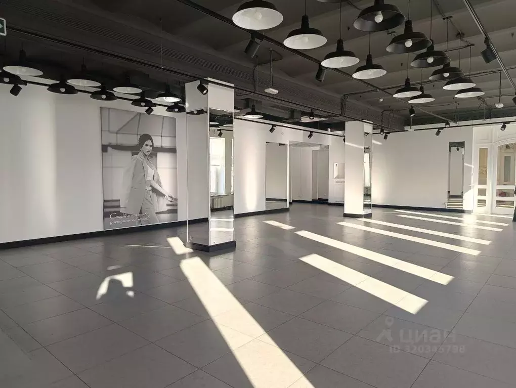 Офис в Хабаровский край, Хабаровск ул. Муравьева-Амурского, 9 (180 м) - Фото 1