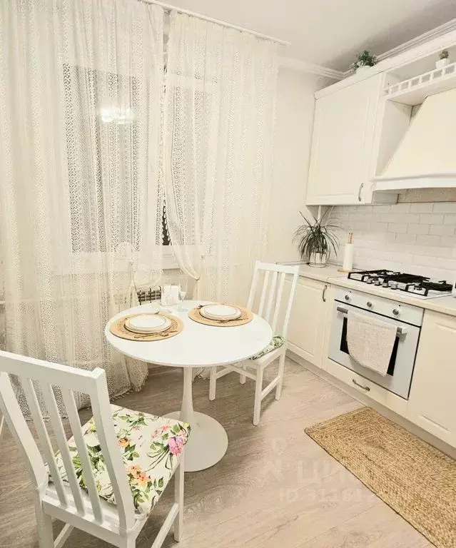 1-к кв. Курская область, Курск просп. Дружбы, 19б (42.0 м) - Фото 0