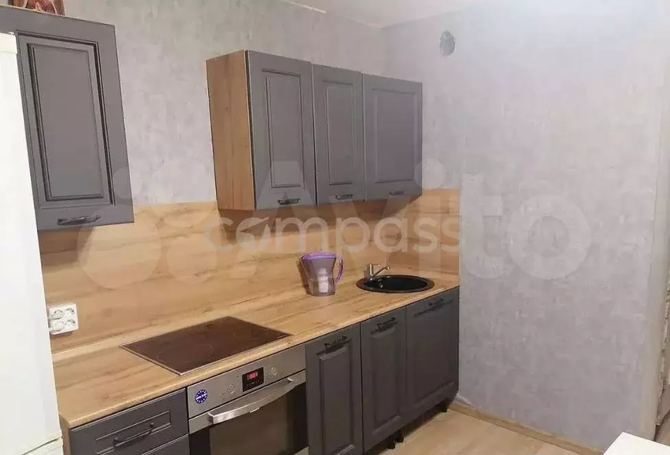 2-к. квартира, 51 м, 1/9 эт. - Фото 0