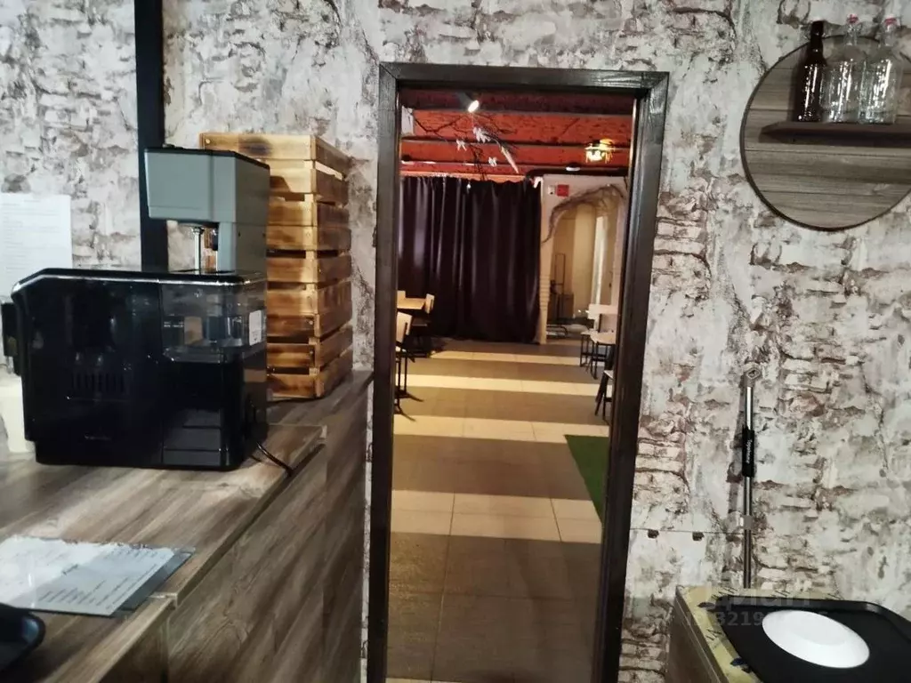 Помещение свободного назначения в Самарская область, Самара просп. ... - Фото 1