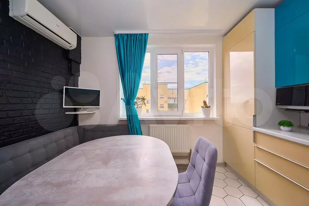 1-к. квартира, 42,7 м, 9/9 эт. - Фото 1