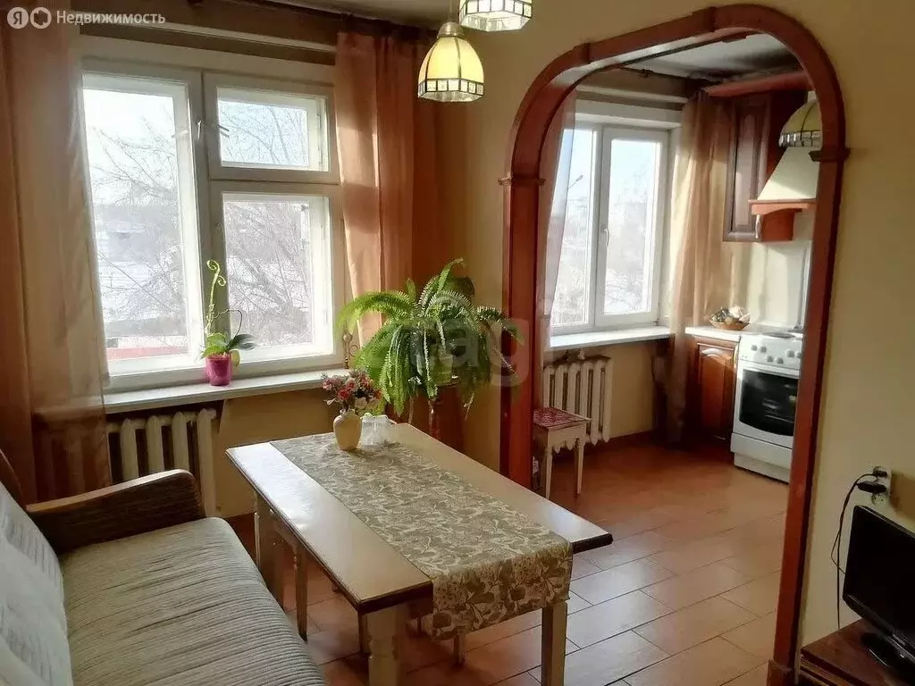3-комнатная квартира: Новосибирск, улица Доватора, 25 (73 м) - Фото 0