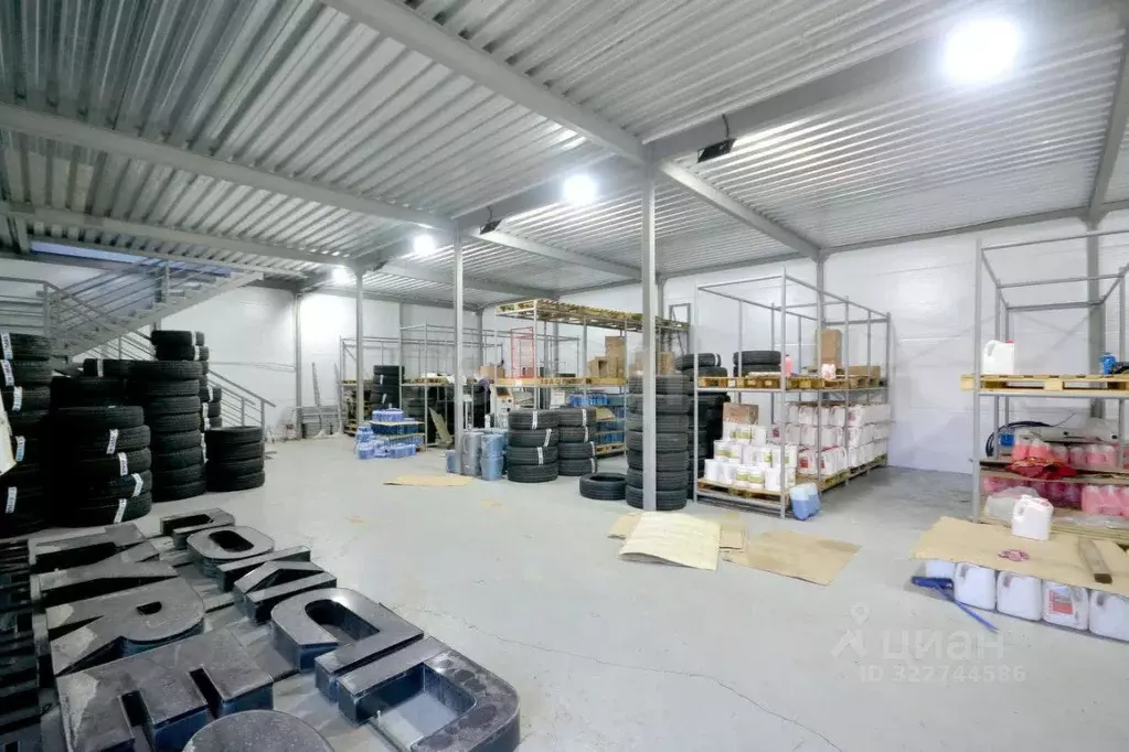 Склад в Саха (Якутия), Жатай городской округ, Жатай рп ул. ... - Фото 1