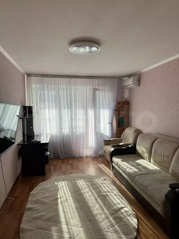 1-к. квартира, 41 м, 3/3 эт. - Фото 0