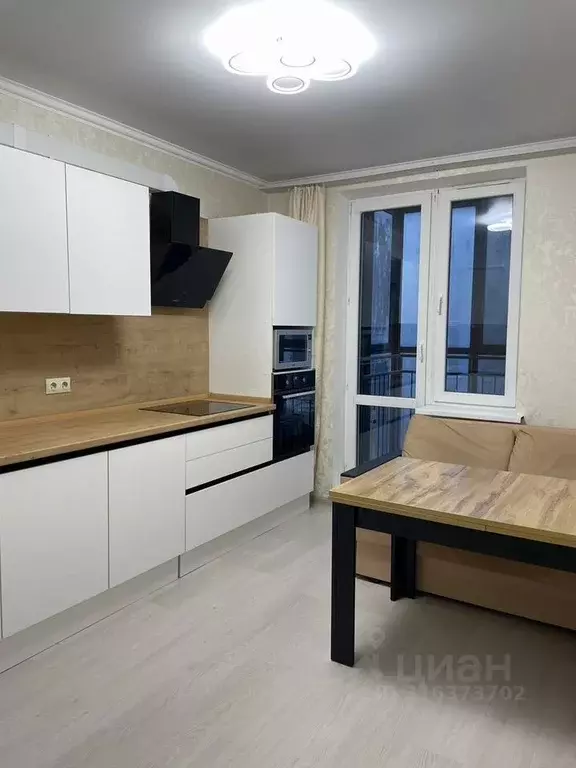 1-к кв. Татарстан, Казань ул. Родины, 24Б (45.0 м) - Фото 1