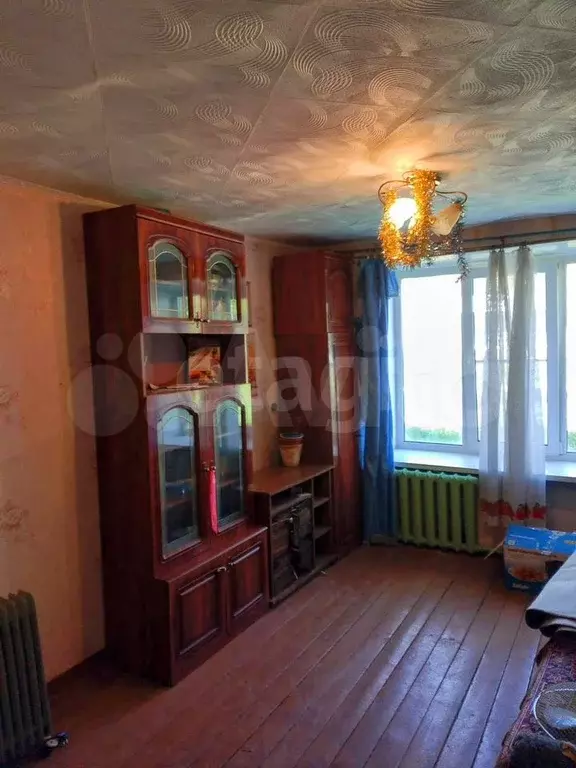 Комната 14,8 м в 1-к., 1/3 эт. - Фото 0