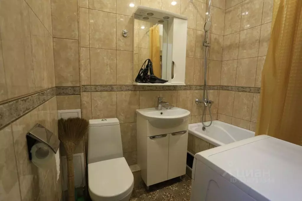 1-к кв. Крым, Керчь ул. Володи Дубинина, 20 (30.0 м) - Фото 0