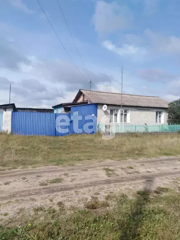 Дом в Курганская область, Шадринск Школьная ул. (73 м) - Фото 0