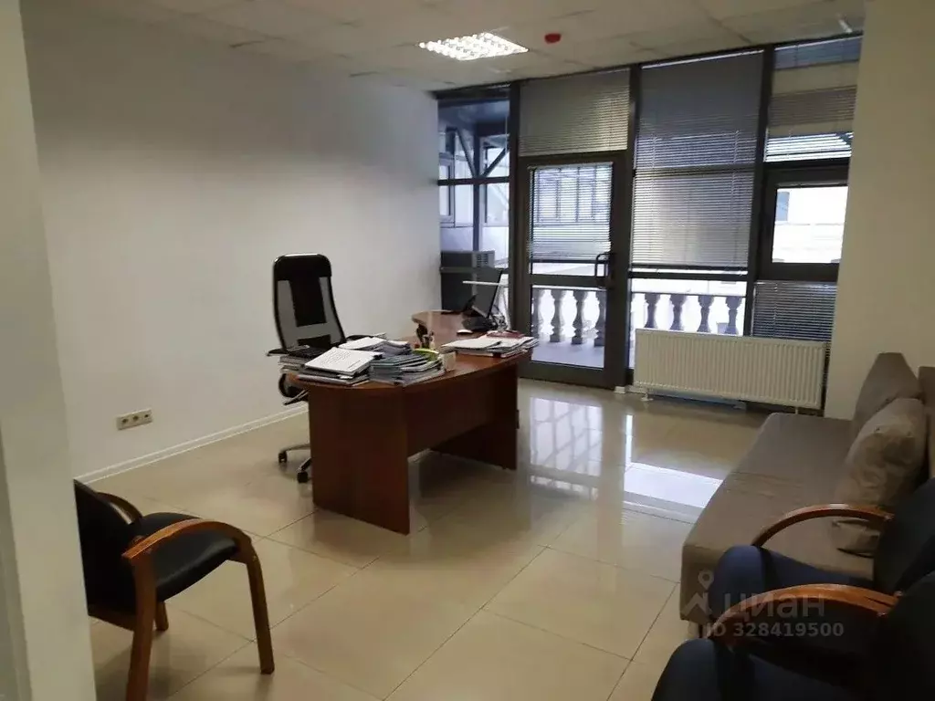 Офис в Москва ул. Остоженка, 10 (240 м) - Фото 1