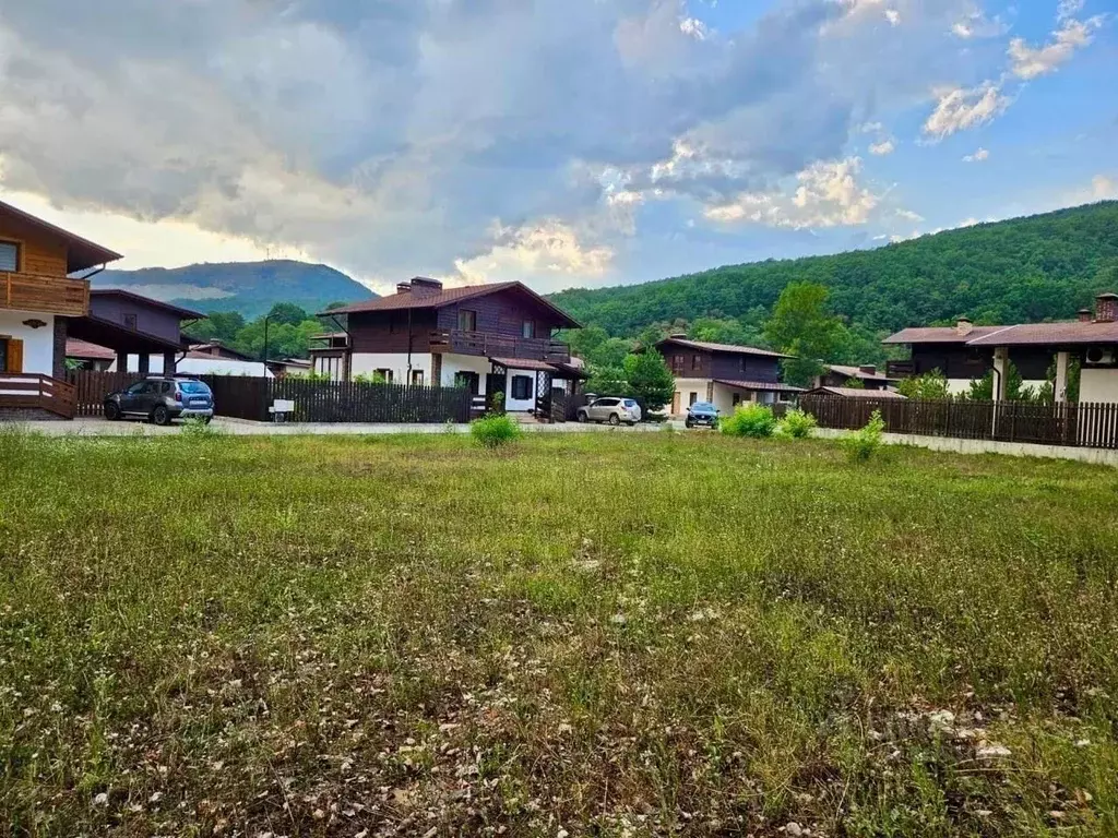 Участок в Краснодарский край, Геленджик городской округ, с. ... - Фото 1