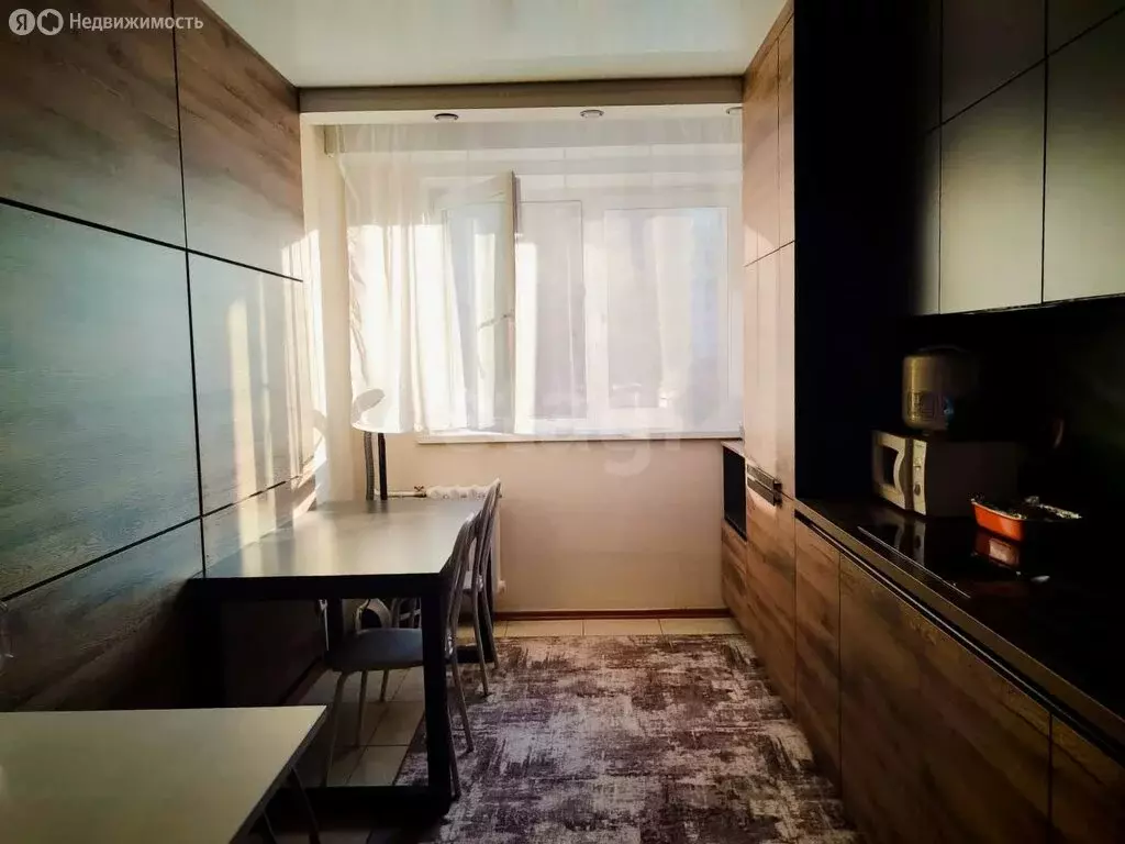 2-комнатная квартира: Тюмень, Харьковская улица, 59/5 (62.2 м) - Фото 1