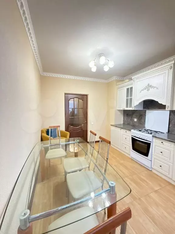 2-к. квартира, 75 м, 7/8 эт. - Фото 0