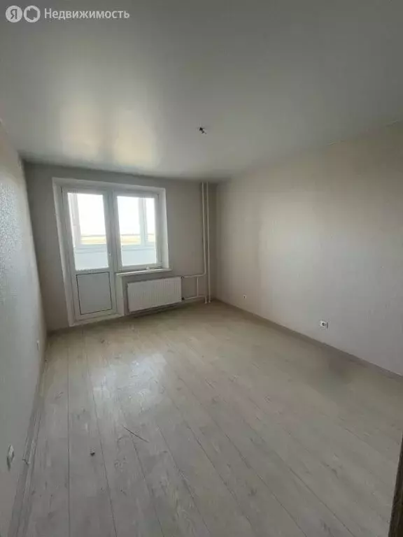 1-комнатная квартира: Ростов-на-Дону, улица Дмитрия Петрова, 8 (36 м) - Фото 1