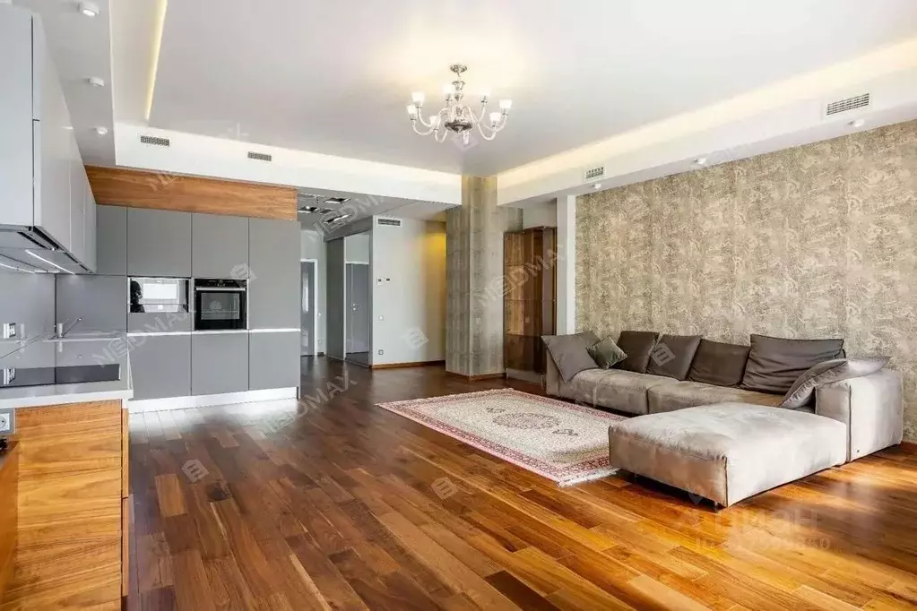 3-к кв. Санкт-Петербург Константиновский просп., 23 (137.0 м) - Фото 0