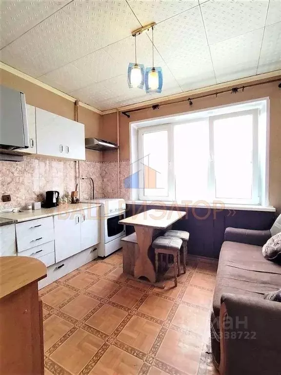 1-к кв. Белгородская область, Губкин ул. Фрунзе, 6А (36.1 м) - Фото 1