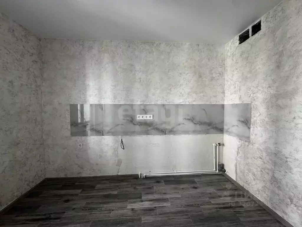 1-к кв. Крым, Симферополь просп. Александра Суворова (37.5 м) - Фото 2