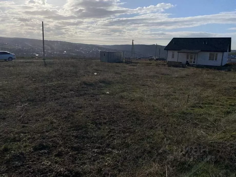 Участок в Крым, Симферопольский район, Добровское с/пос, с. Пионерское ... - Фото 2