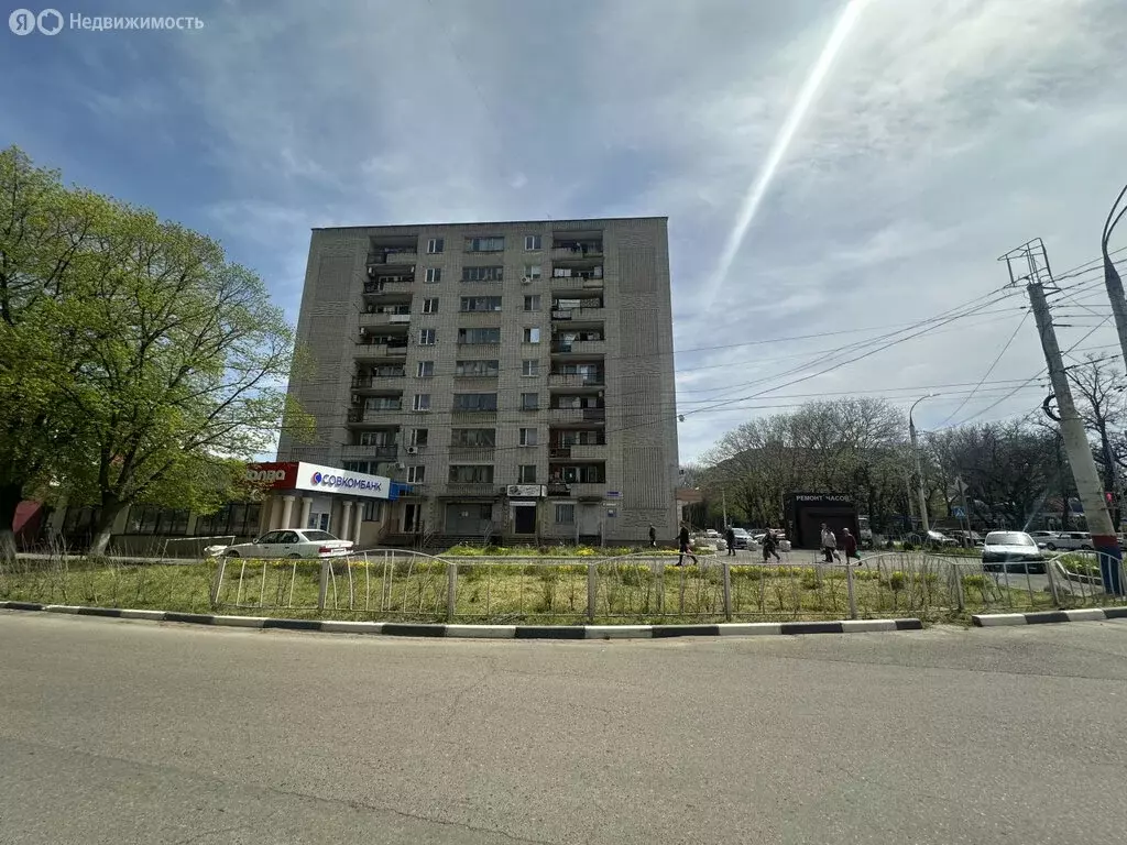 1к в 4-комнатной квартире (12 м) - Фото 0