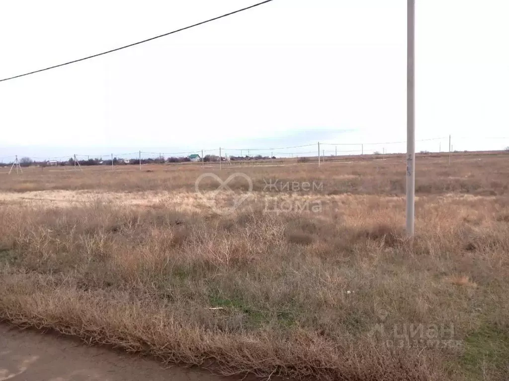 Участок в Волгоградская область, Волжский пос. Краснооктябрьский, ул. ... - Фото 0