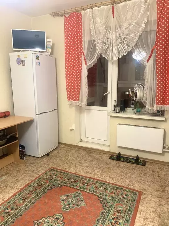 3-к кв. Московская область, Королев Болшево мкр, ул. Маяковского, 18 ... - Фото 0