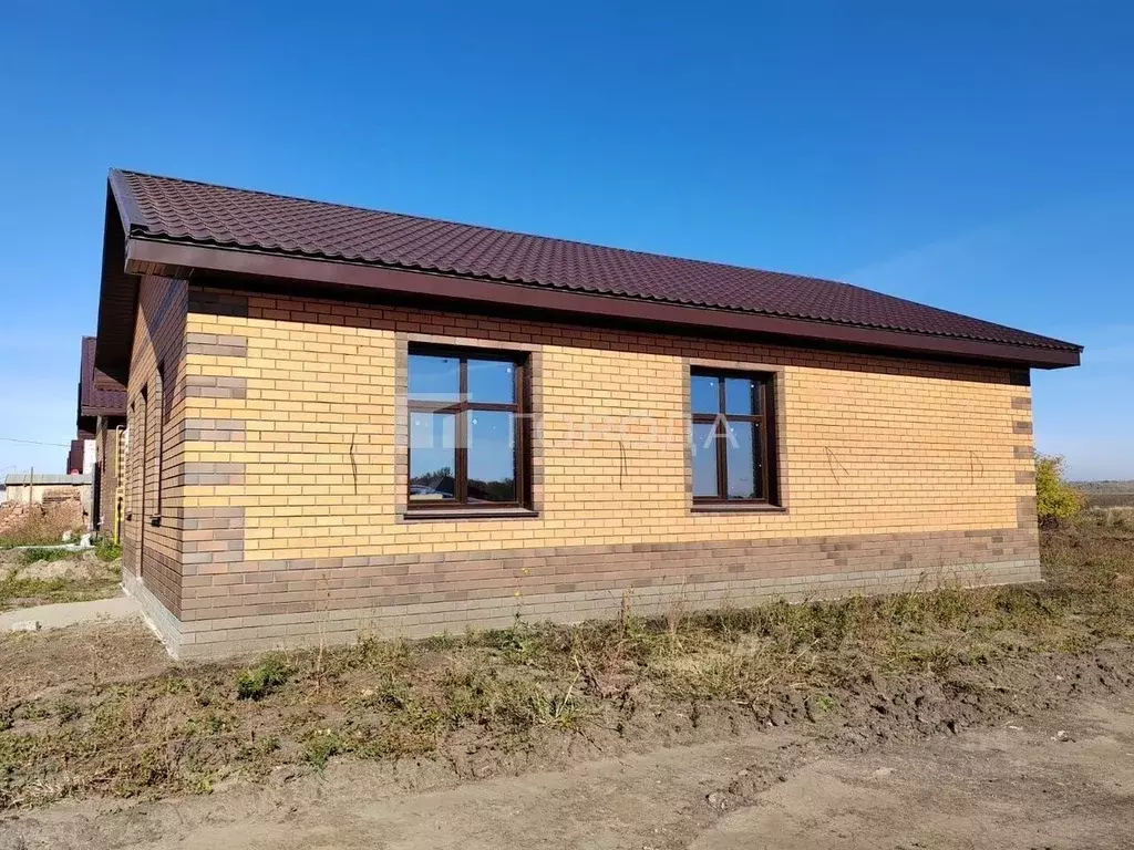 Дом в Алтайский край, Барнаул городской округ, с. Власиха ул. ... - Фото 1