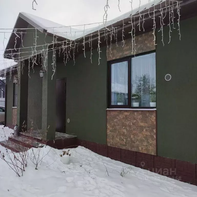 Дом в Свердловская область, Белоярский муниципальный округ, пос. ... - Фото 1