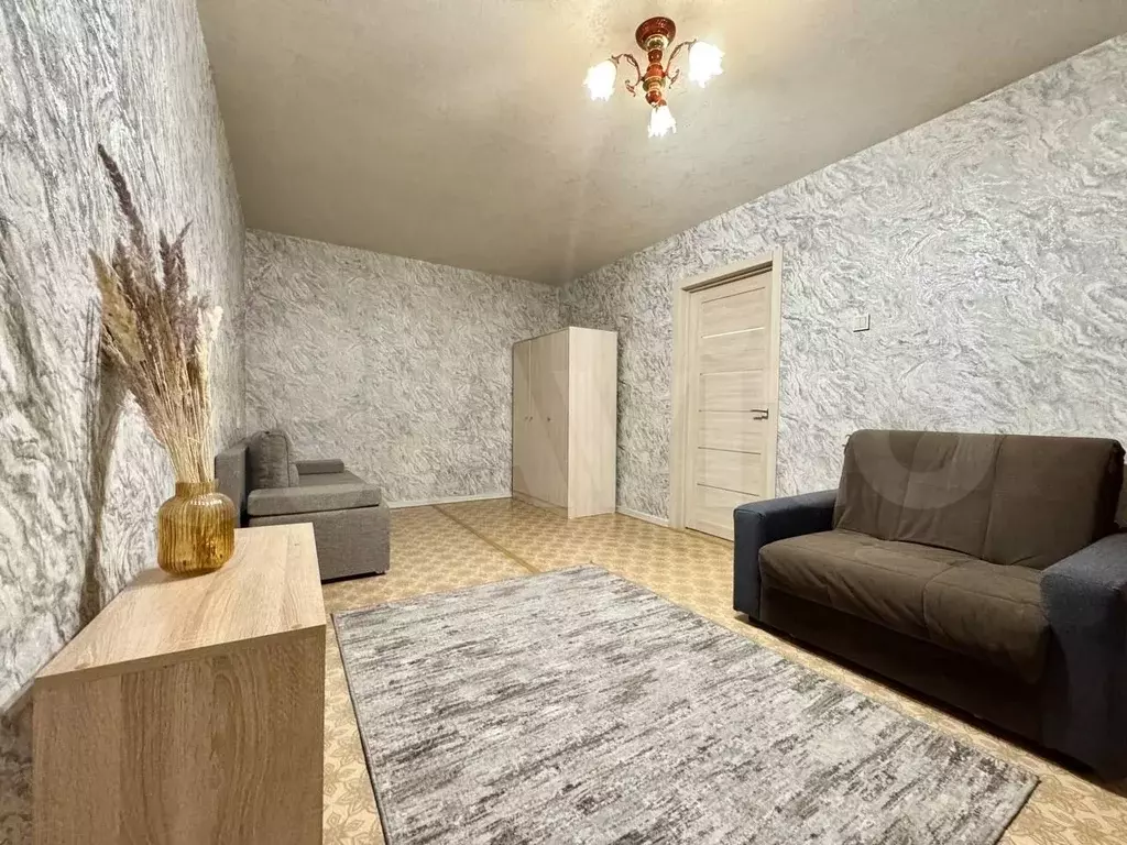 1-к. квартира, 30,4 м, 1/9 эт. - Фото 0