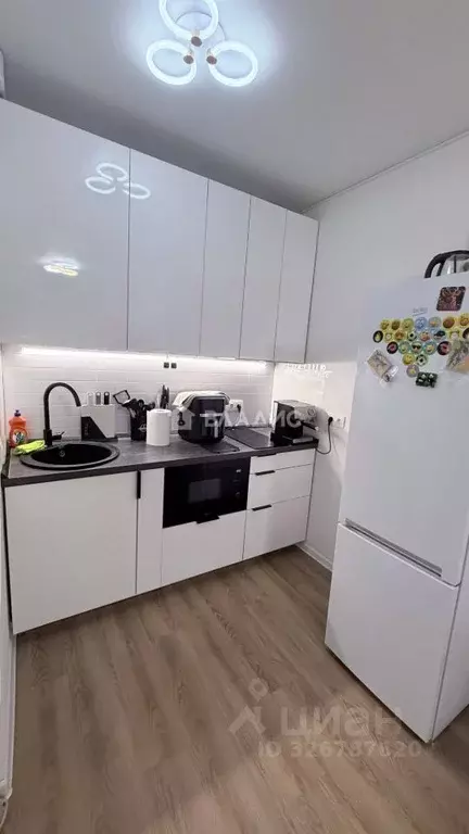 2-к кв. Московская область, Красногорск городской округ, Путилково пгт ... - Фото 1