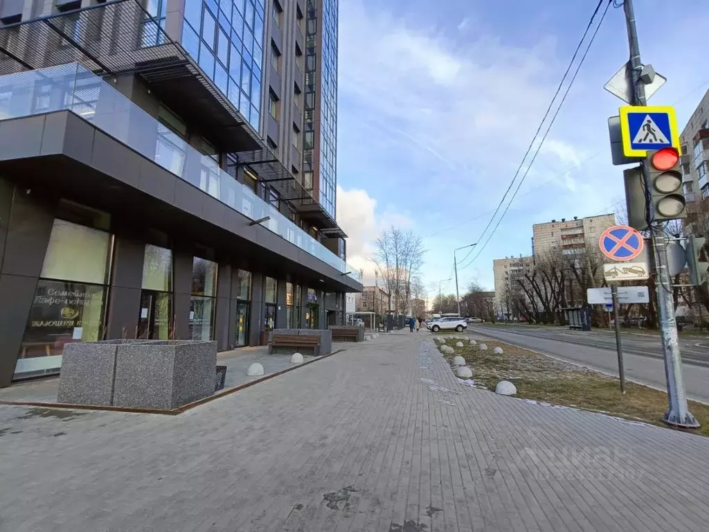 Помещение свободного назначения в Пермский край, Пермь бул. Гагарина, ... - Фото 2