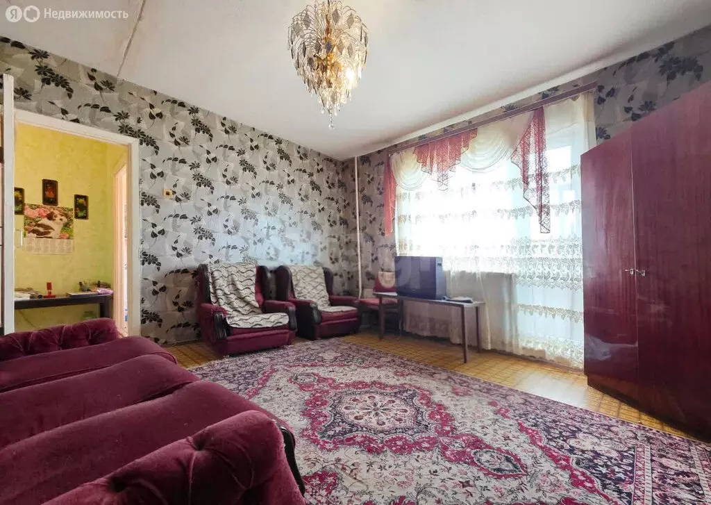 3-комнатная квартира: Нижний Тагил, Уральский проспект, 64 (61 м) - Фото 1