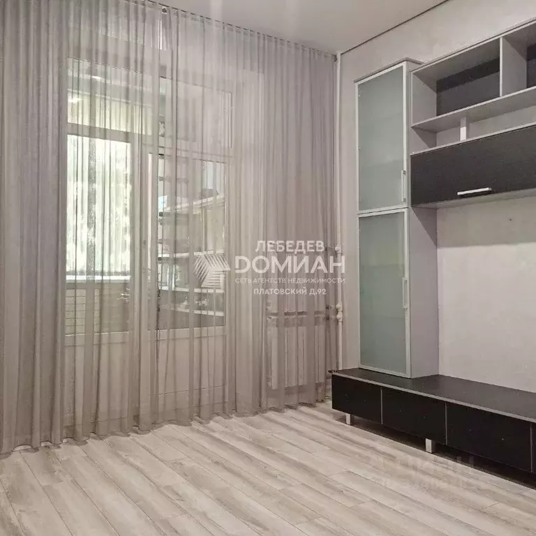 3-к кв. Ростовская область, Новочеркасск Гвардейская ул. (63.0 м) - Фото 1