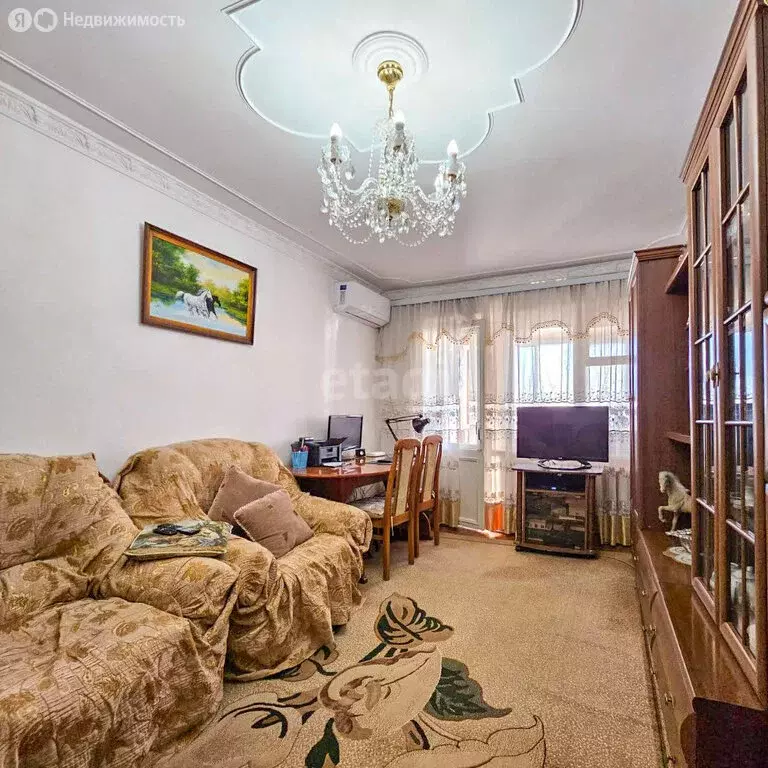 3-комнатная квартира: Нальчик, улица Мечникова, 159 (61.6 м) - Фото 0