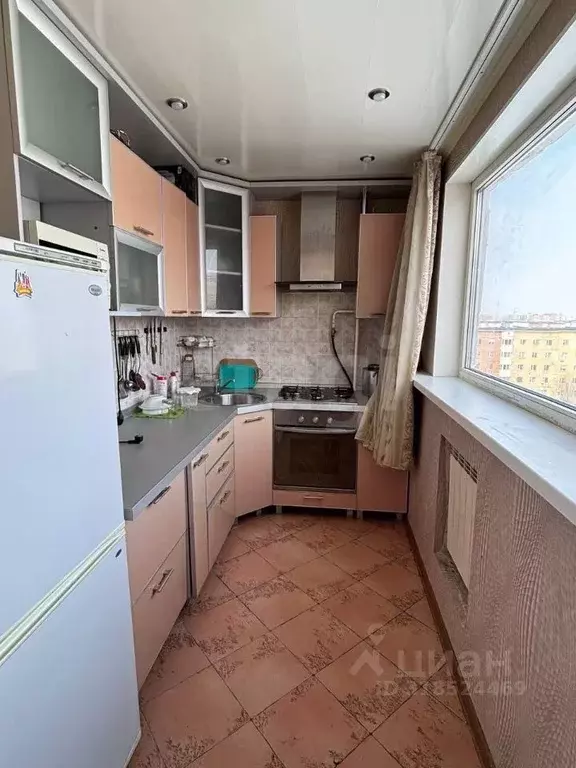 3-к кв. Ямало-Ненецкий АО, Новый Уренгой Юбилейная ул., 3 (61.0 м) - Фото 0