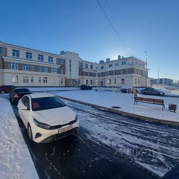 3-к кв. Ленинградская область, Ломоносовский район, Виллозское ... - Фото 0