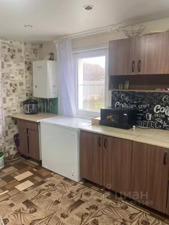 Дом в Саратовская область, Аткарск ул. Маяковского, 53 (89 м) - Фото 0