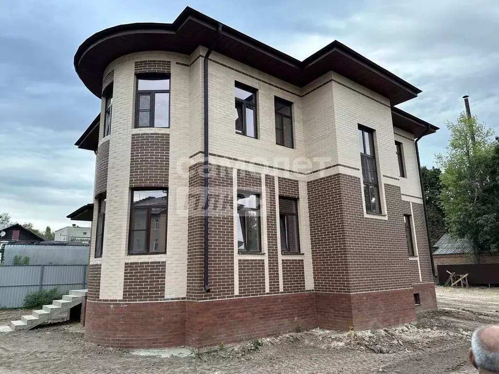Дом в Курская область, Курск ул. Чернышевского, 5 (190 м) - Фото 0