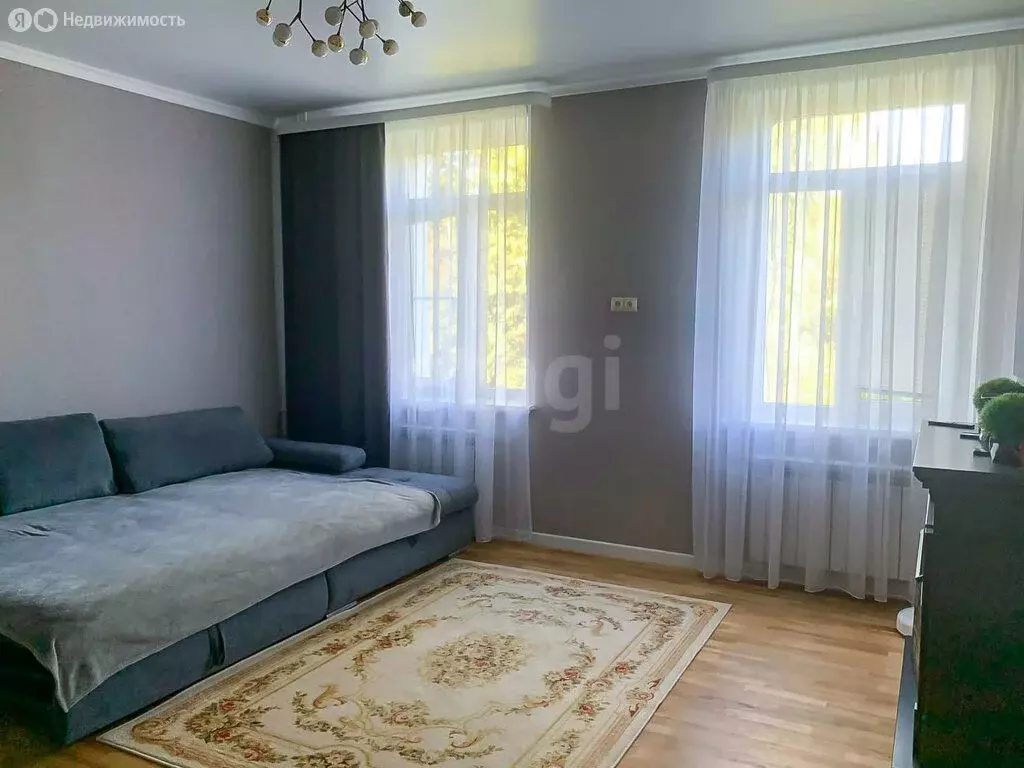 3-комнатная квартира: Калининград, улица Александра Невского, 58А ... - Фото 0