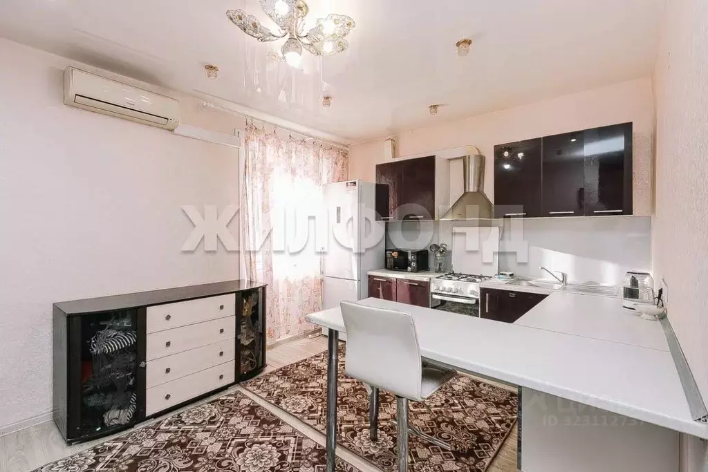 2-к кв. Новосибирская область, Новосибирск Вознесенская ул., 4 (42.2 ... - Фото 2