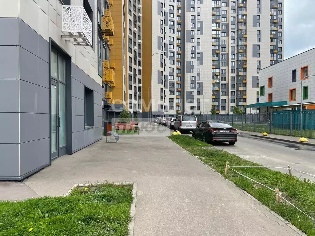 3-к кв. Московская область, Домодедово городской округ, с. Домодедово ... - Фото 0