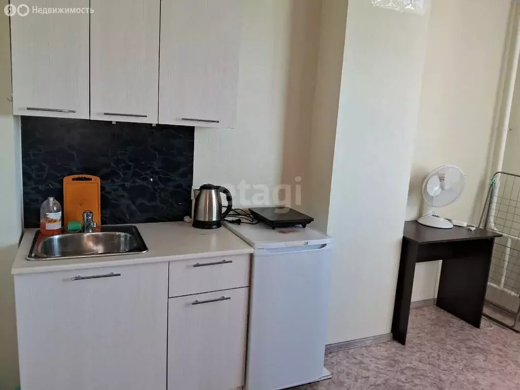 Квартира-студия: Тобольск, 15-й микрорайон, 16 (18.1 м) - Фото 1