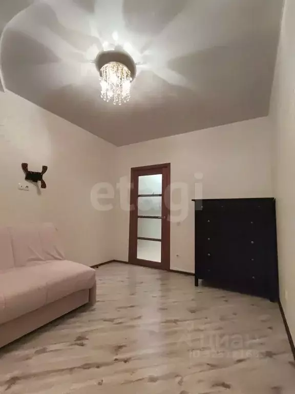 2-к кв. Коми, Сыктывкар Интернациональная ул., 111 (61.5 м) - Фото 1