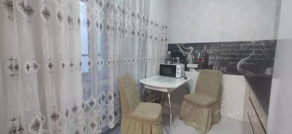 1-к кв. Хакасия, Абакан ул. Генерала Тихонова, 6 (32.4 м) - Фото 1