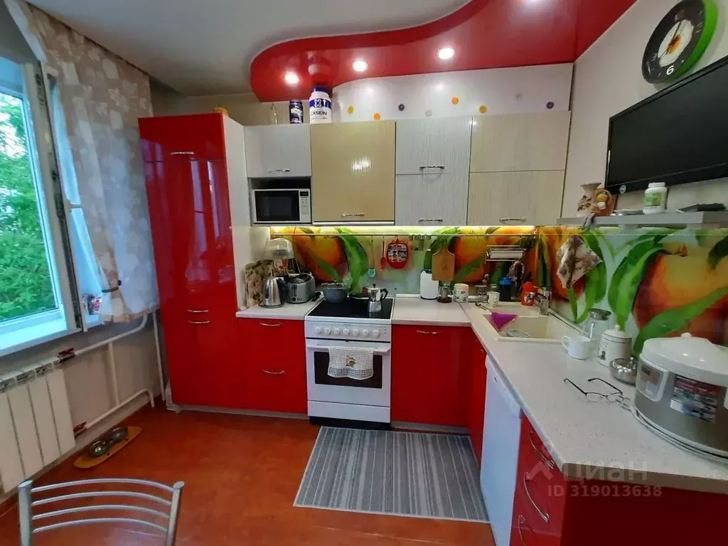 4-к кв. Красноярский край, Красноярск Комсомольский просп., 7 (82.5 м) - Фото 1