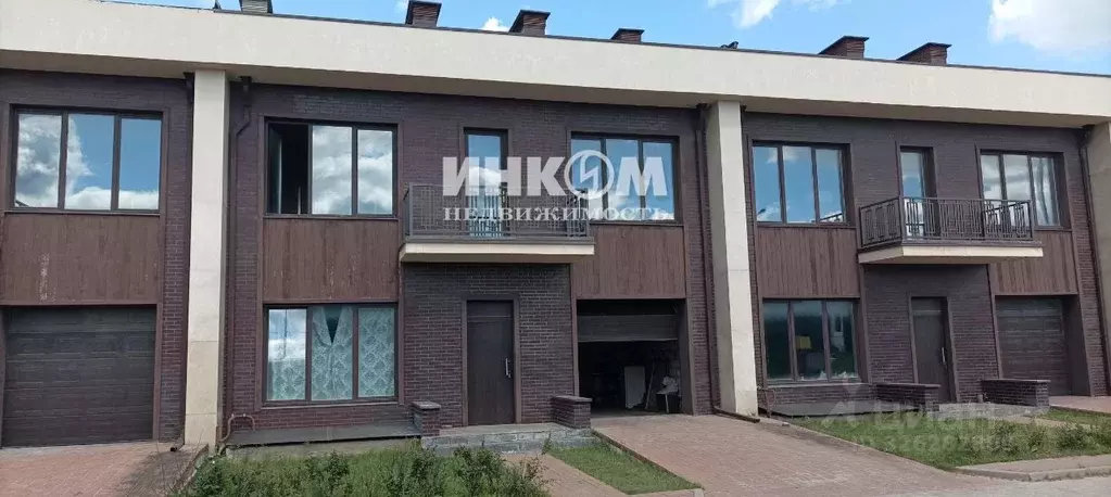 Таунхаус в Московская область, Одинцовский городской округ, д. Маслово ... - Фото 1