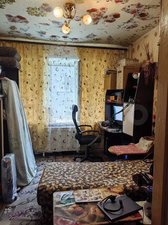 Комната 12,8 м в 6-к., 2/5 эт. - Фото 0